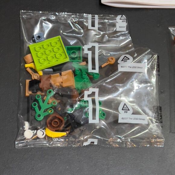 NEW! LEGO Creative Monkey Fun 11031 - Picture 3 of 4